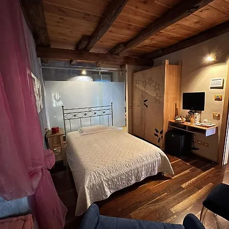 La Casetta Nei Colli 4*